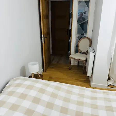 Apartment Bievroise Break Charming House Bievres